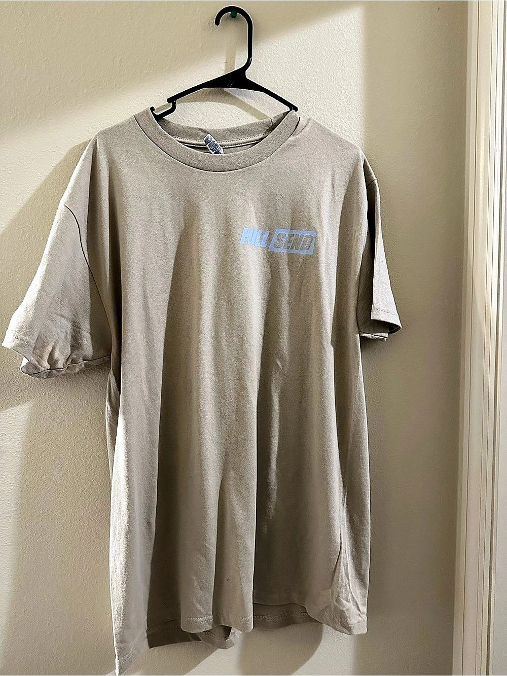 Gildan Short Sleeve Cotton Tee in Beige Size Large